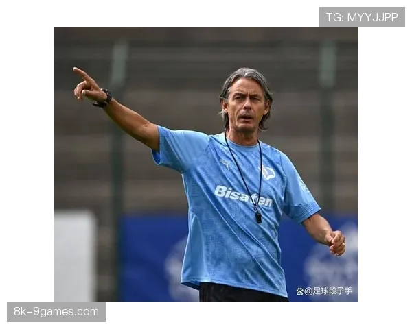 特写:点球大战后,西蒙尼跪地长啸,小因扎吉黯然离场